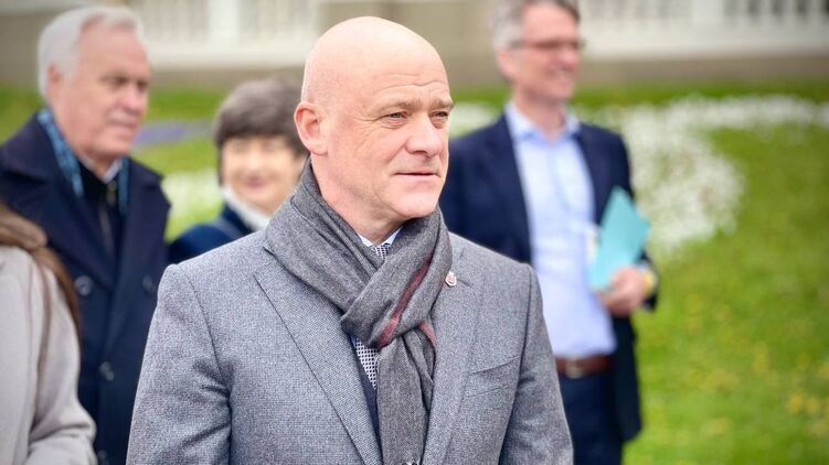 Мер Одеси Геннадій Труханов опинився у СІЗО у старій справі про завод