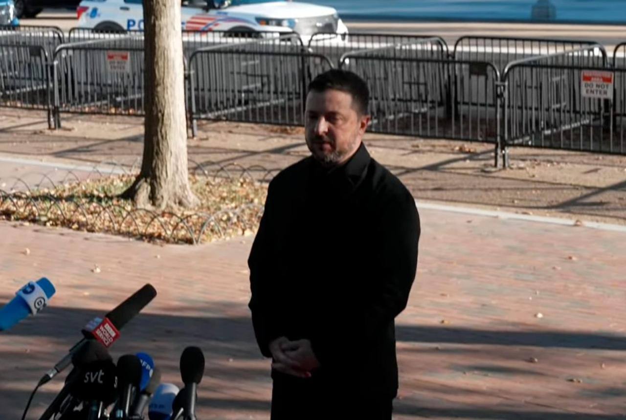 Брифинг Зеленского возле Белого дома